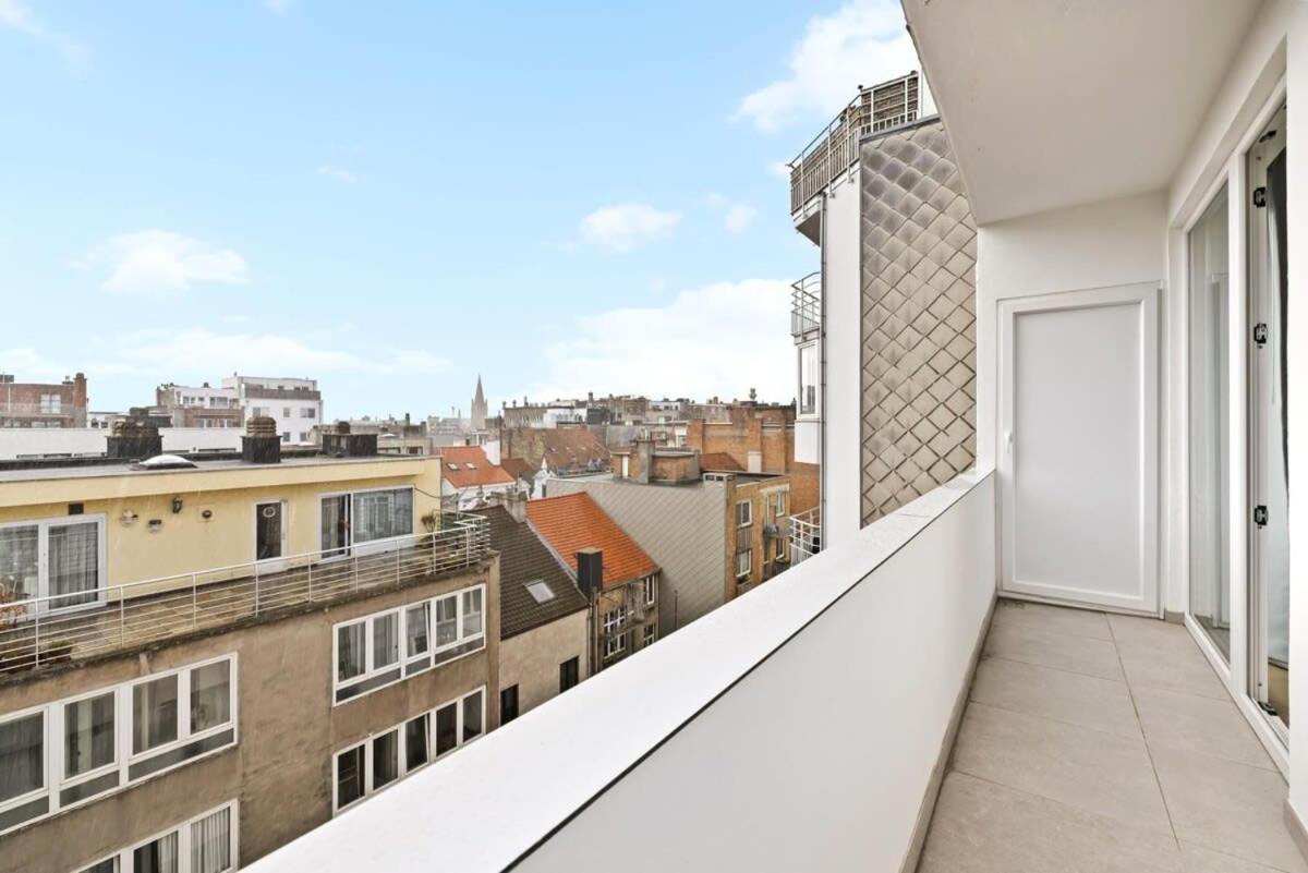Huswell - Renovated Apartment In The Heart Of Oostende Exterior foto
