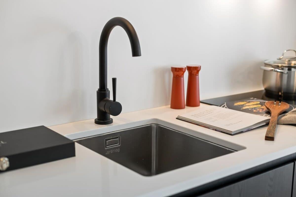 Huswell - Renovated Apartment In The Heart Of Oostende Exterior foto