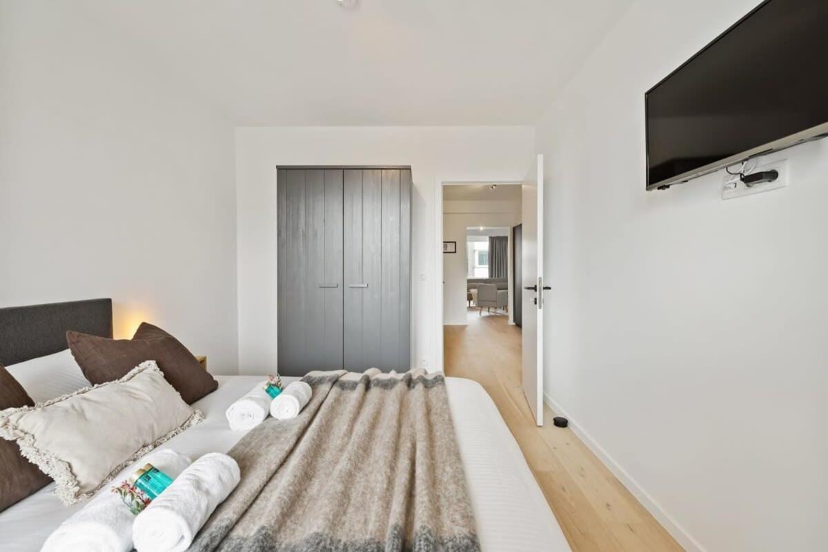Huswell - Renovated Apartment In The Heart Of Oostende Exterior foto